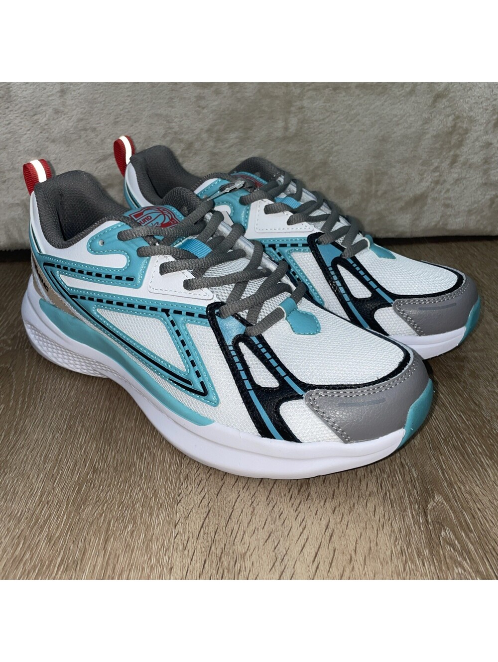 Rebound By Ewing Running Shoes White/Blue/Gray Men 8.5 / Women 10 NEW IN BOX